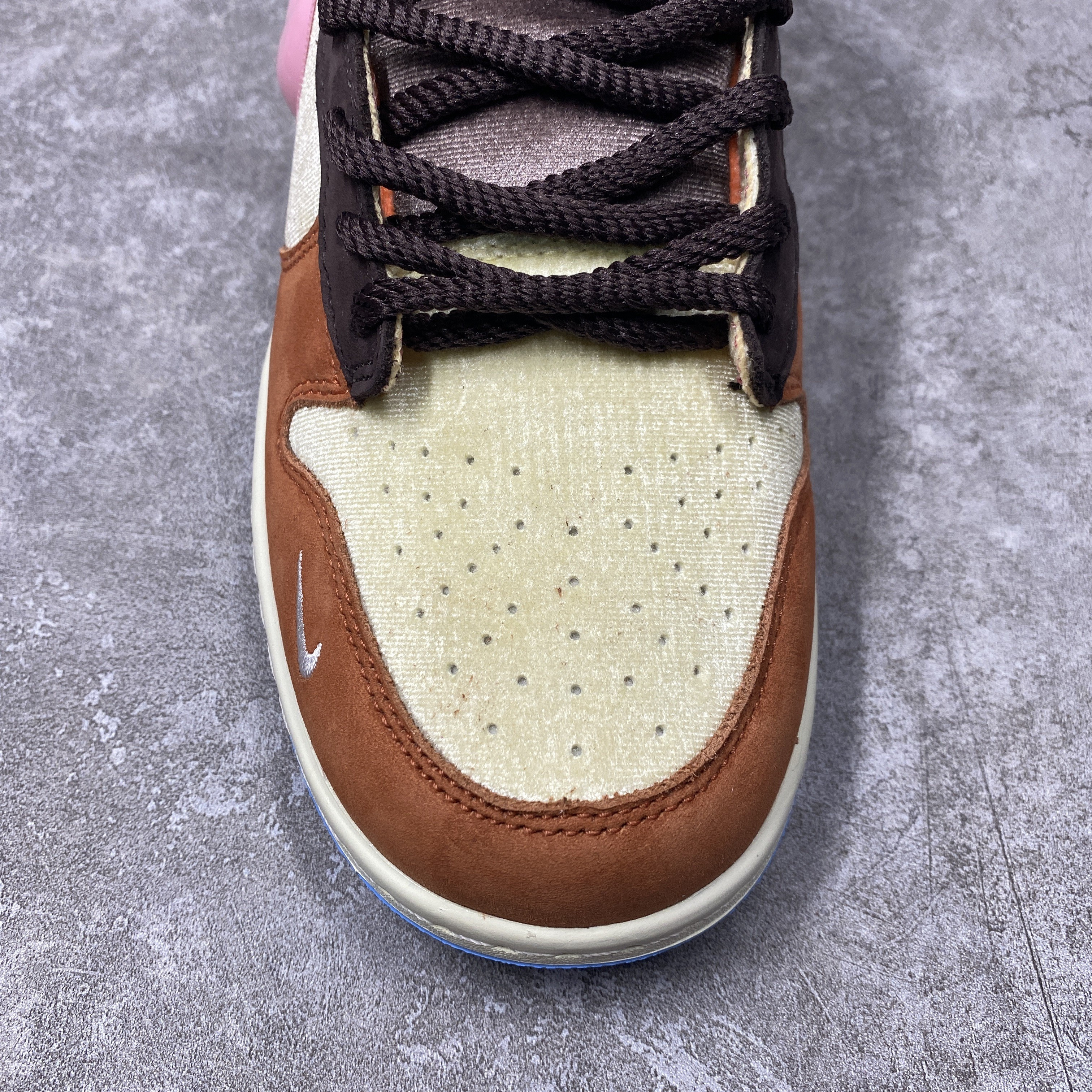 Nike Dunk Mid Social Status Free Lunch Chocolate Milk