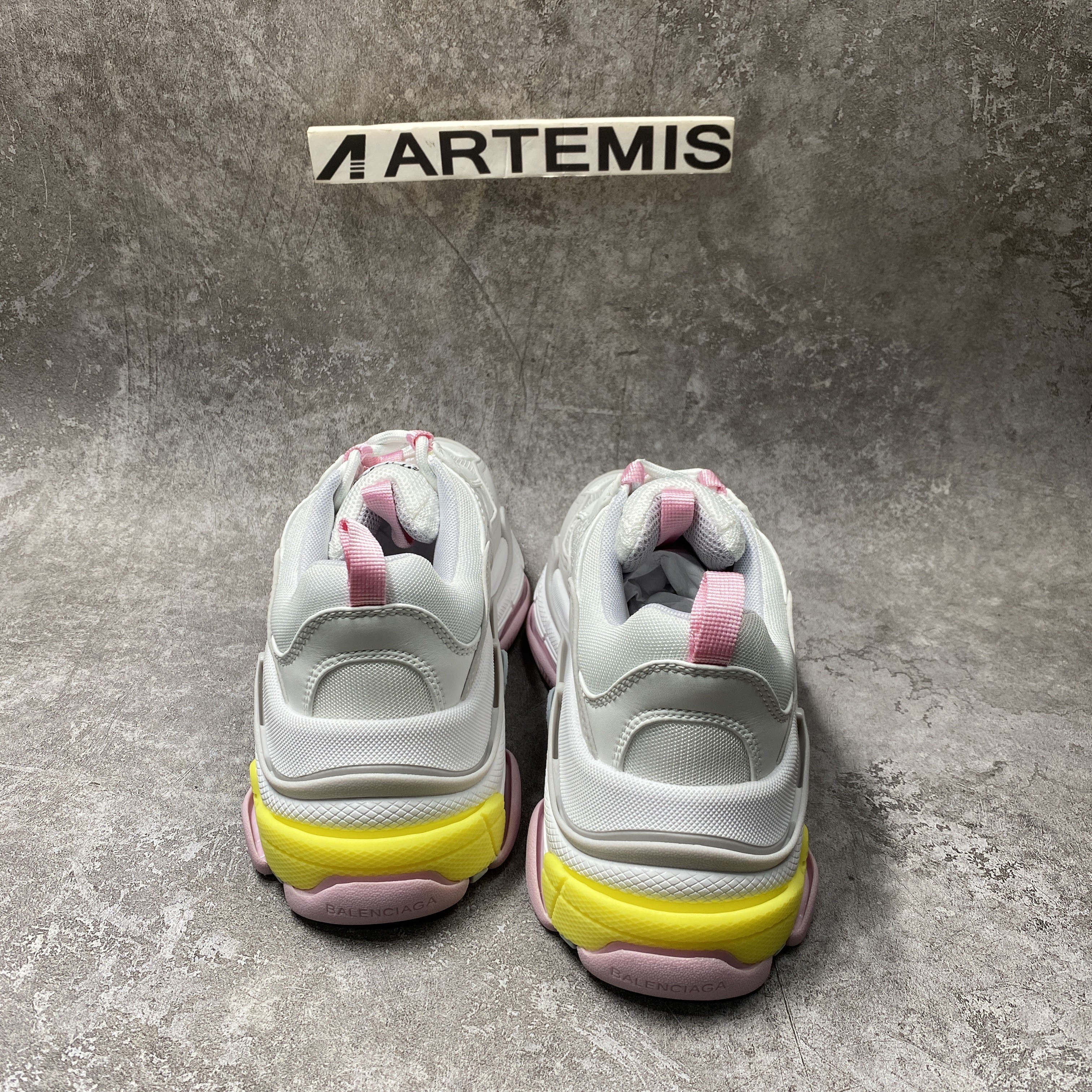 Balenciga Triple S Sneaker White Multi