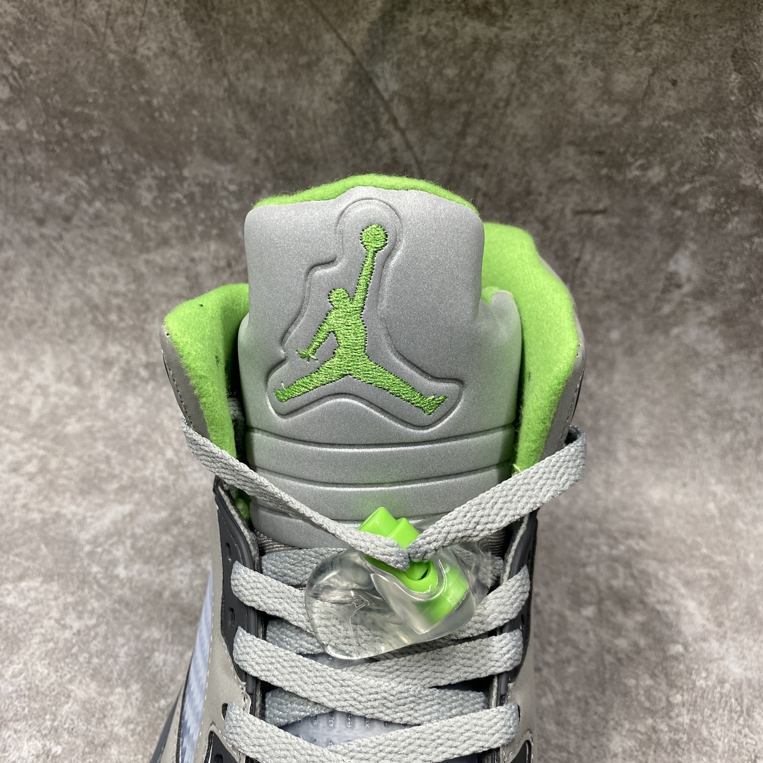 Air Jordan 5 Retro Green Bean (2022)