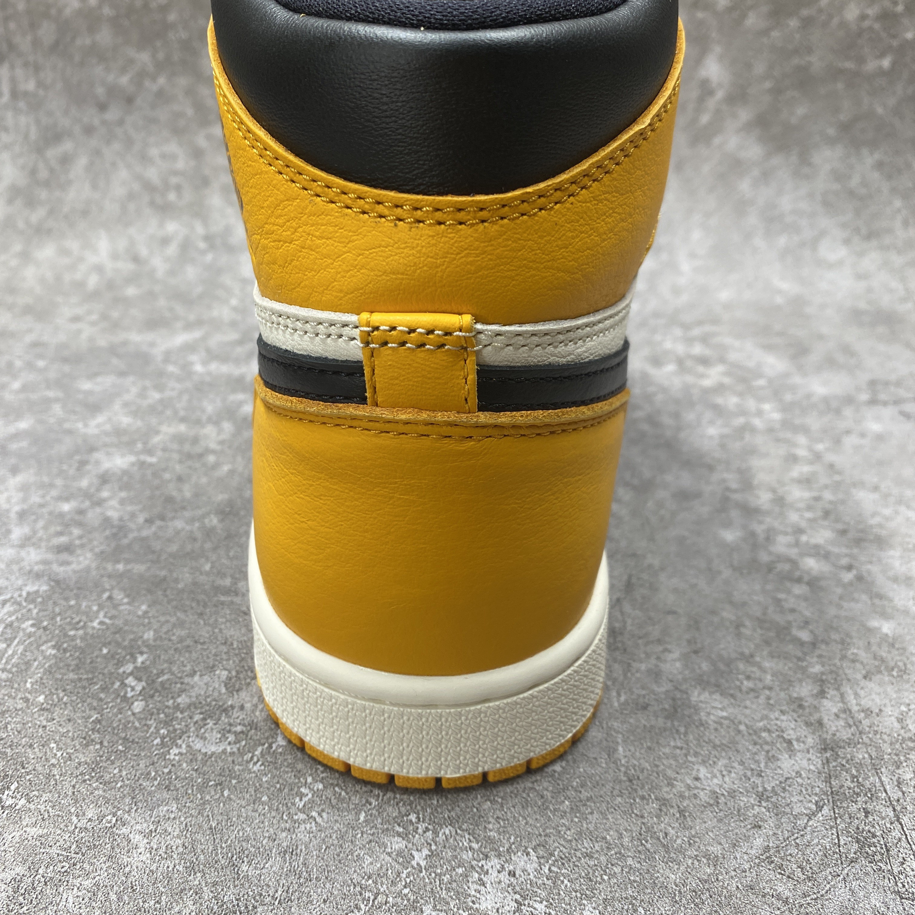 Air Jordan 1 High OG Yellow Toe