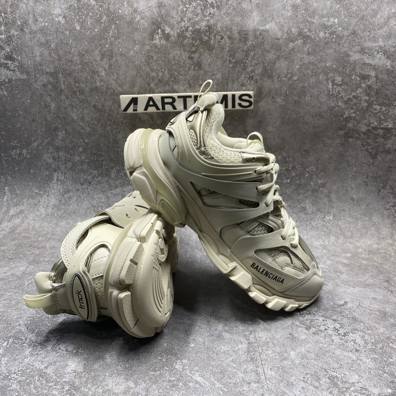 Balenciga Track Light Grey