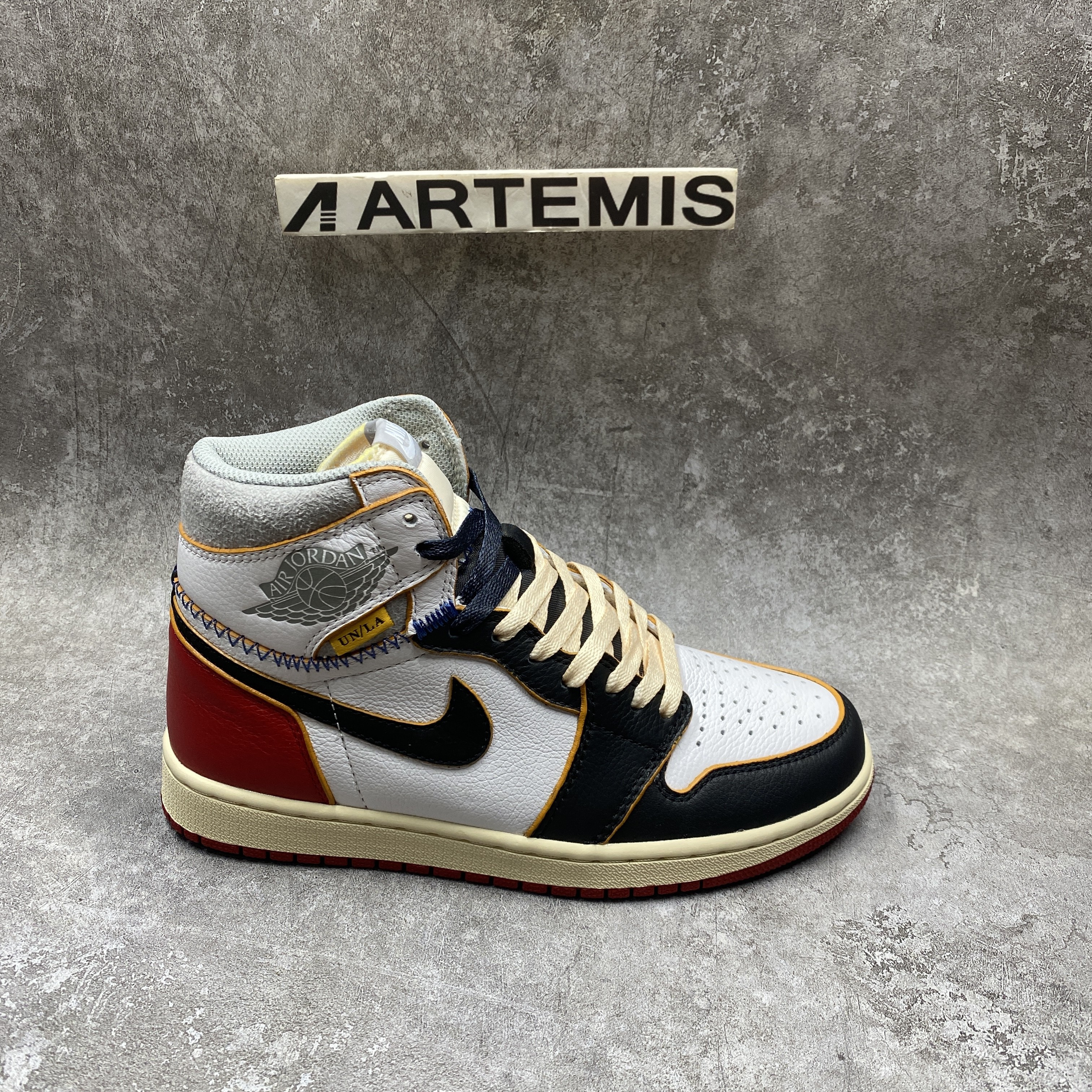 Air Jordan 1 Retro High Union Los Angeles Black Toe
