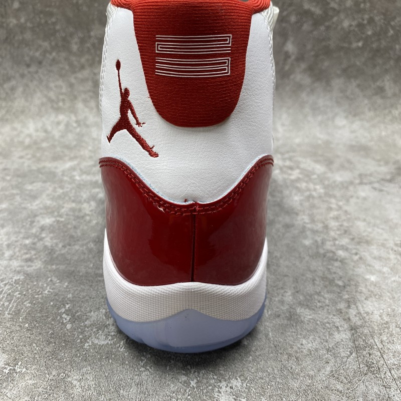 Air Jordan 11 Cherry (2022)