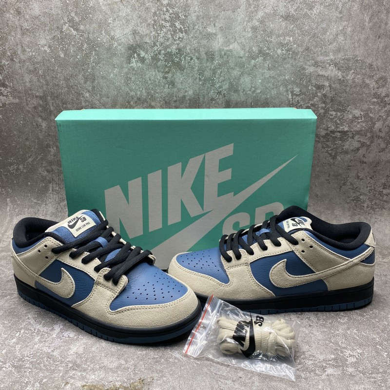 Nike SB Dunk Low Light Cream Thunderstorm