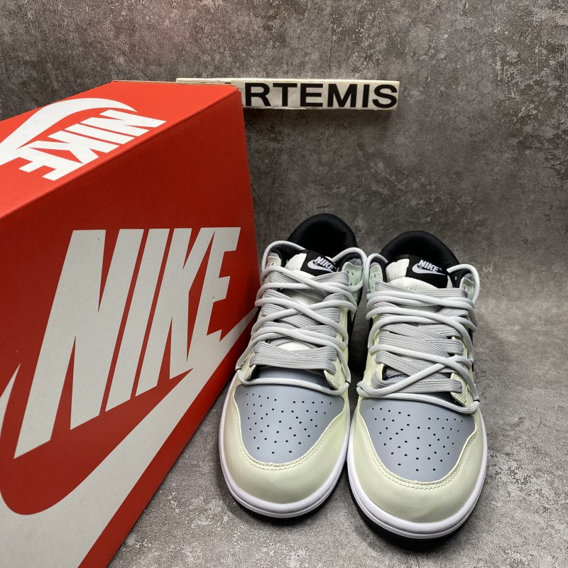 Nike Dunk low off white Video Game