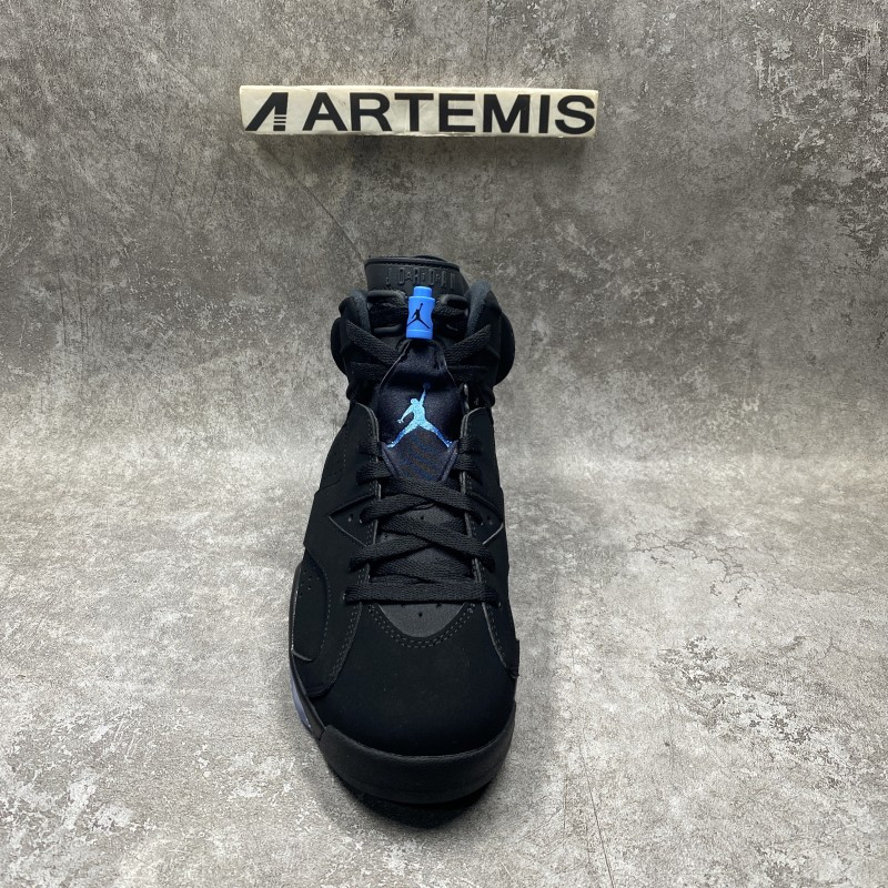 Air Jordan 6 Retro UNC