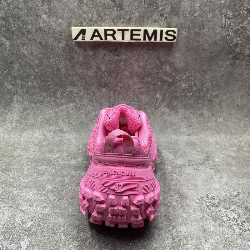 Balenciga Defender Sneakers In Pink
