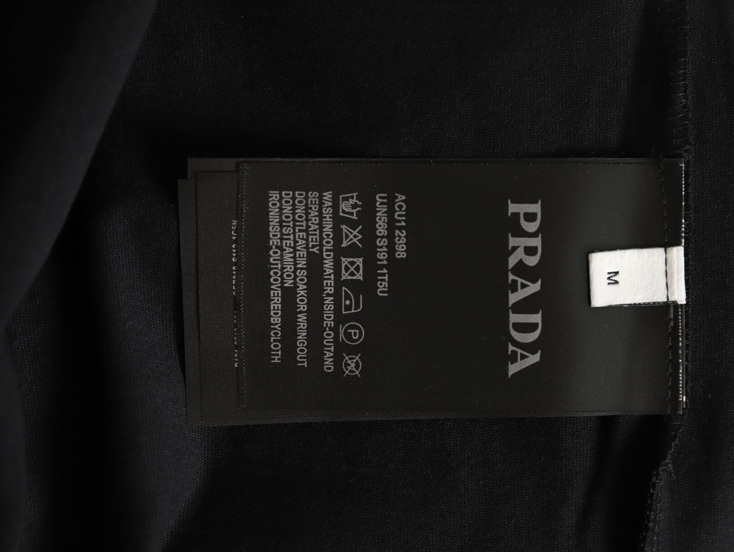 Pra*a long-sleeved t-shirt