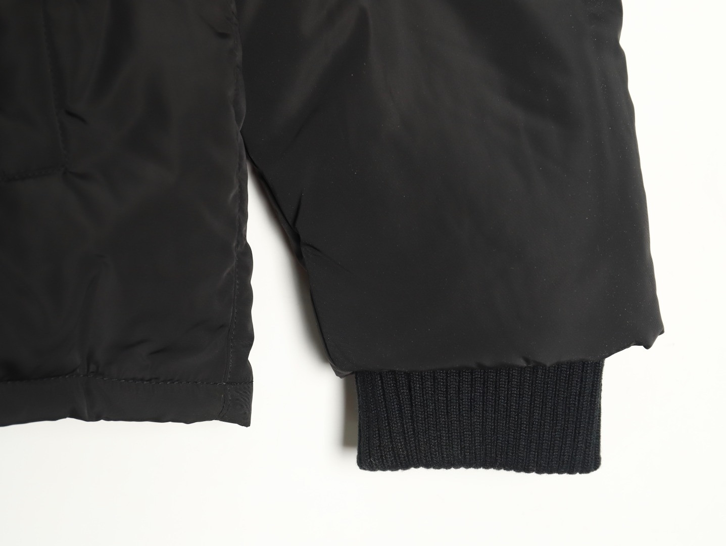 MIU MIU MM Short Puffer jacket