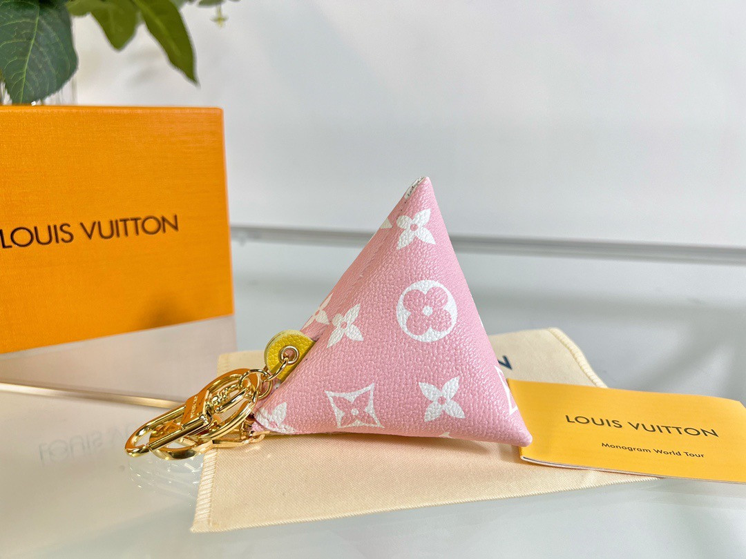 LV BERLINGOT BAG CHARM AND KEY HOLDER M00669
