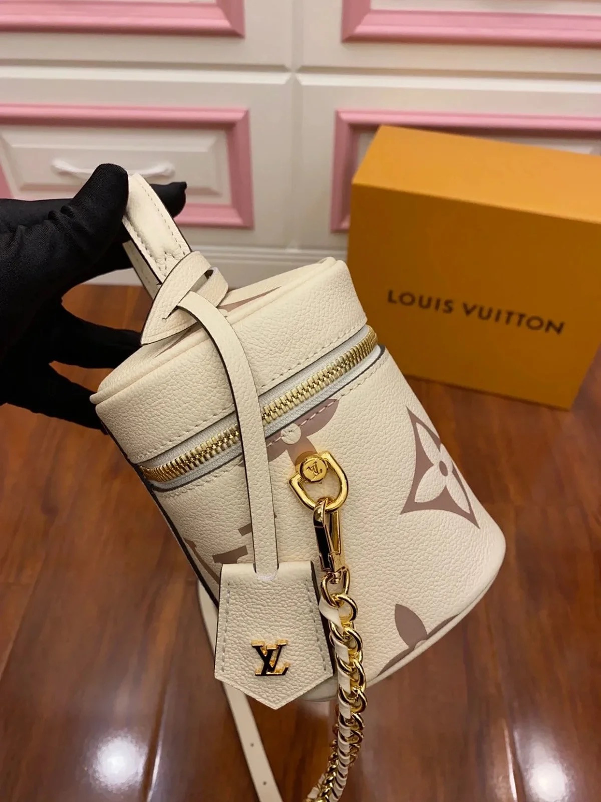LV VANITY PM M45599