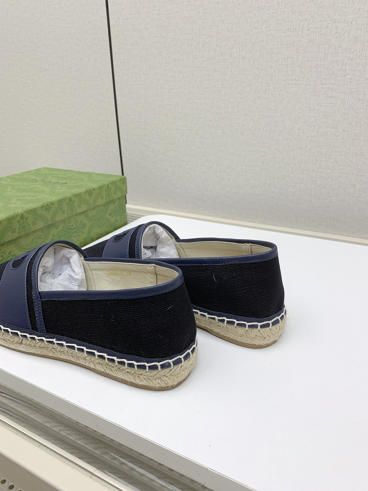 ua G*u*i interlocking g espadrille