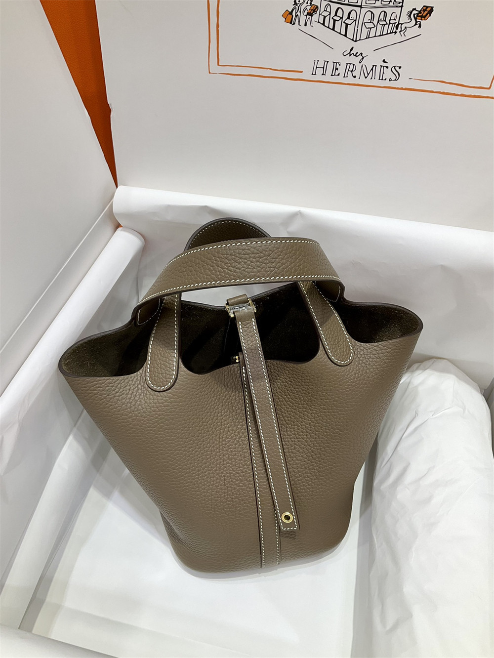 H**me5 picotin 18cm elephant gray without original box