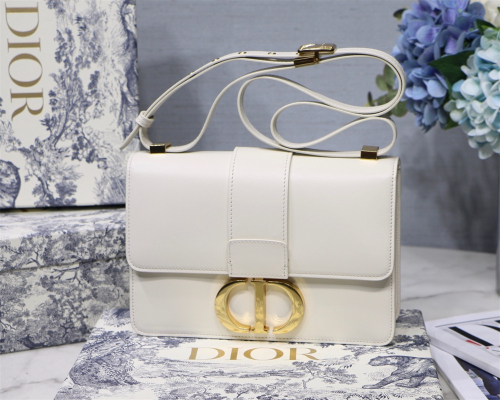 D*or 30 montaigne chain bag white