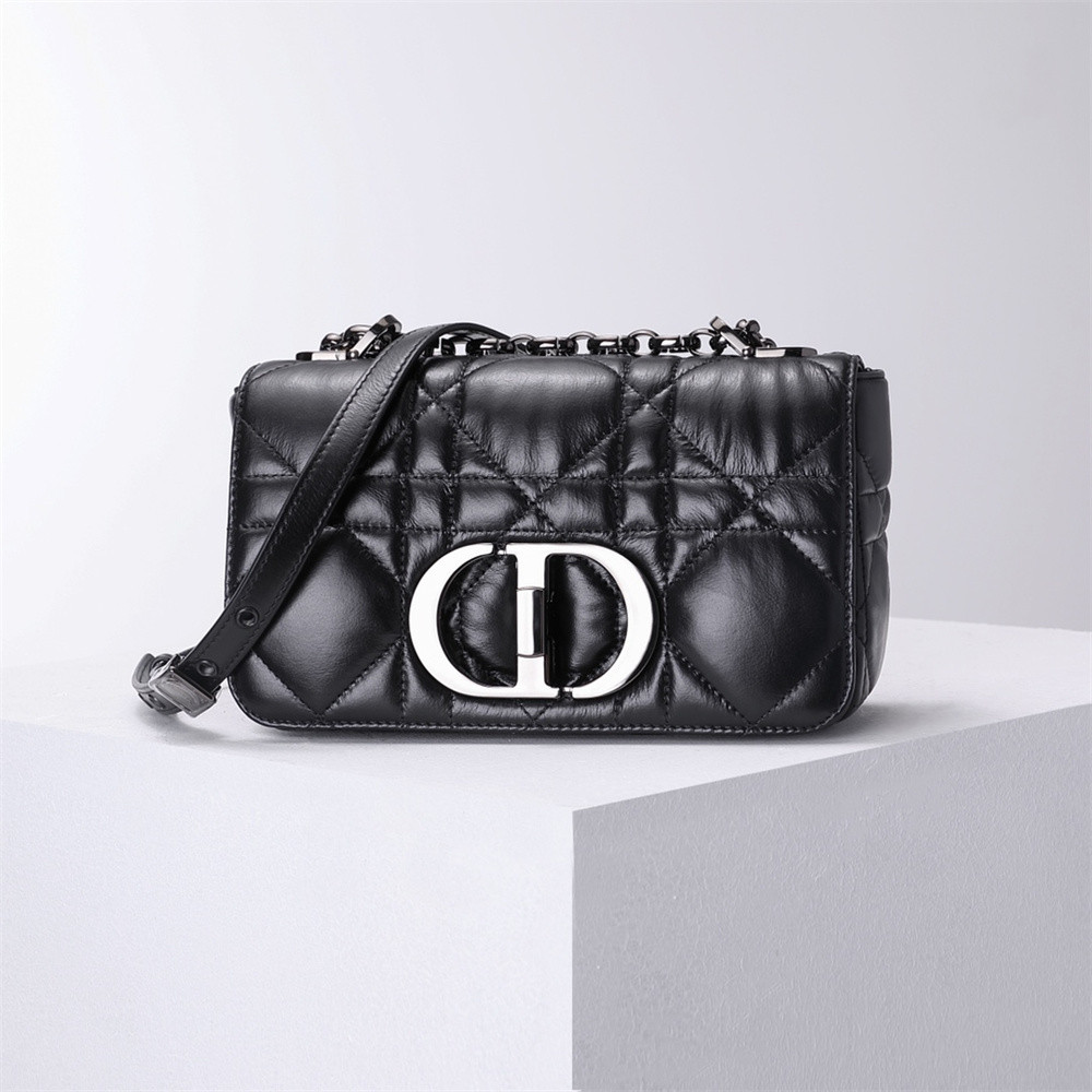 medium d*or caro bag black S*pple cannage calfskin with silver hardware 20x12x7cm