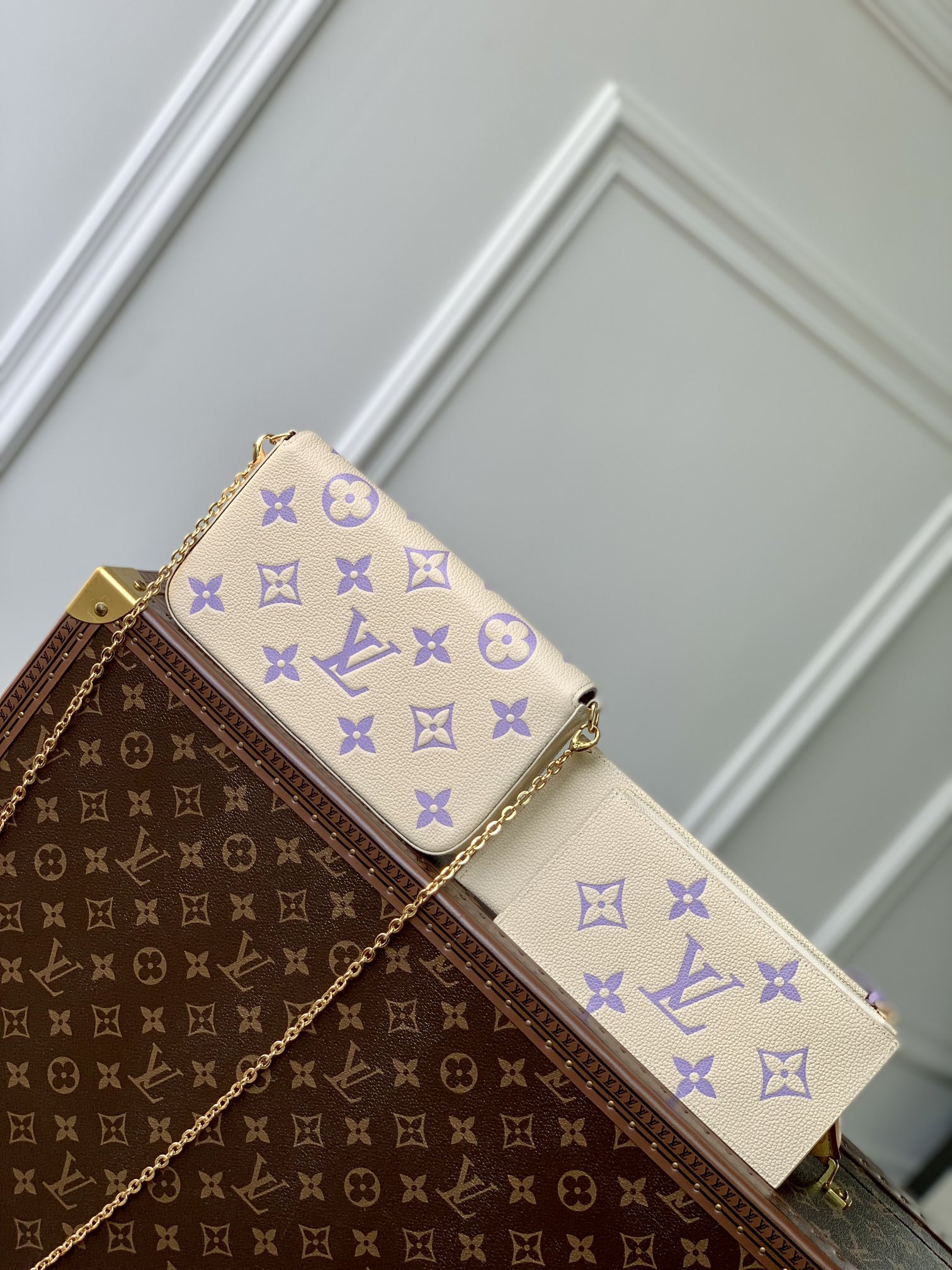 LV FÉLICIE POCHETTE M69977