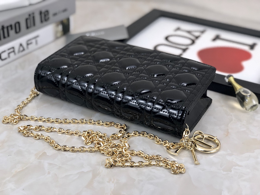 lady D*or pouch  black patent cannage calfskin 8.5 x 4.5 x 1 inches