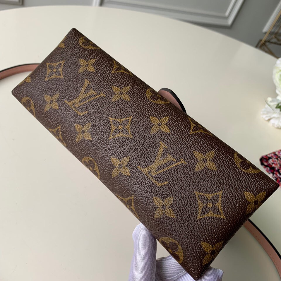 LV Locky BB M44080 7.9 x 6.3 x 3 inches