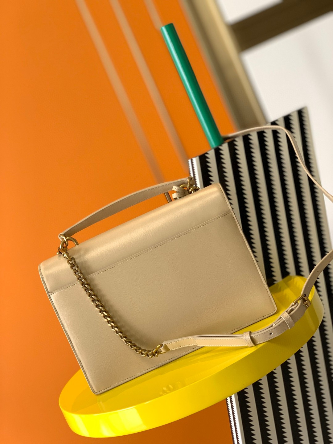 Y*L sunset large in smooth leather beige 10.6 x 7 x 3.1 inches