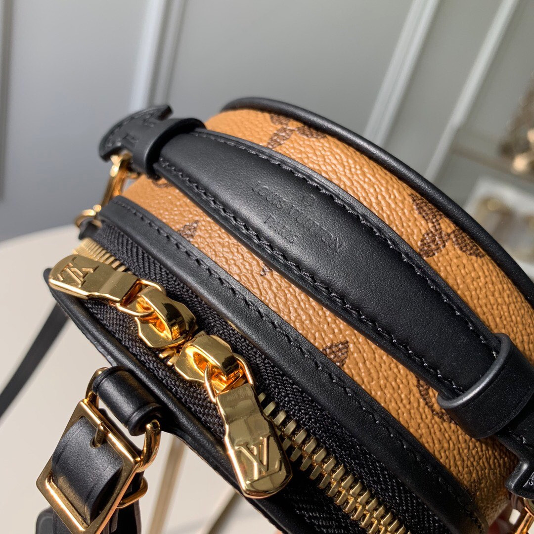 LV Mini Boite Chapeau M68276 13x12x6.5 cm