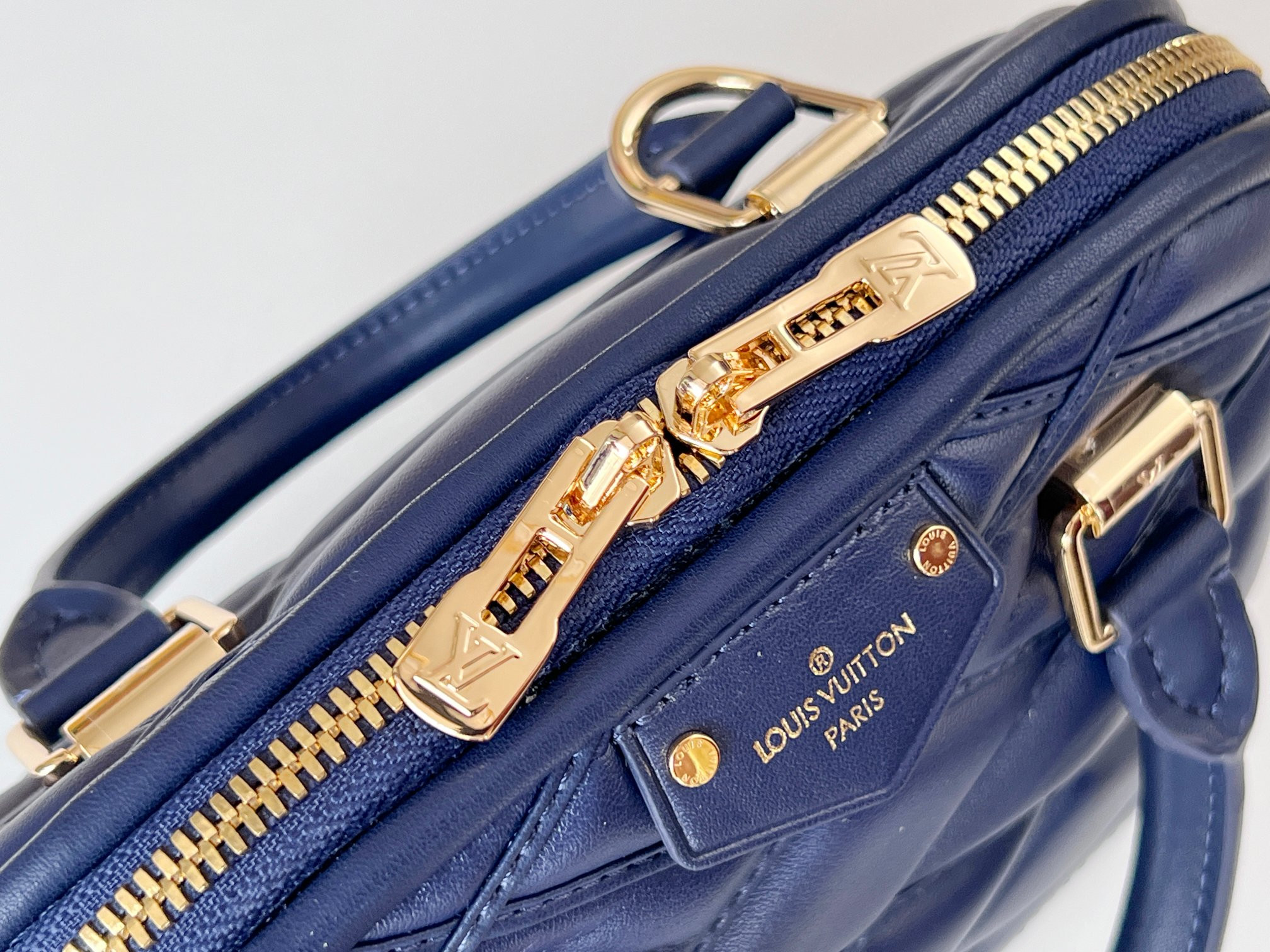 LV M23666 Alma BB 9.3 x 6.9 x 4.5 inches