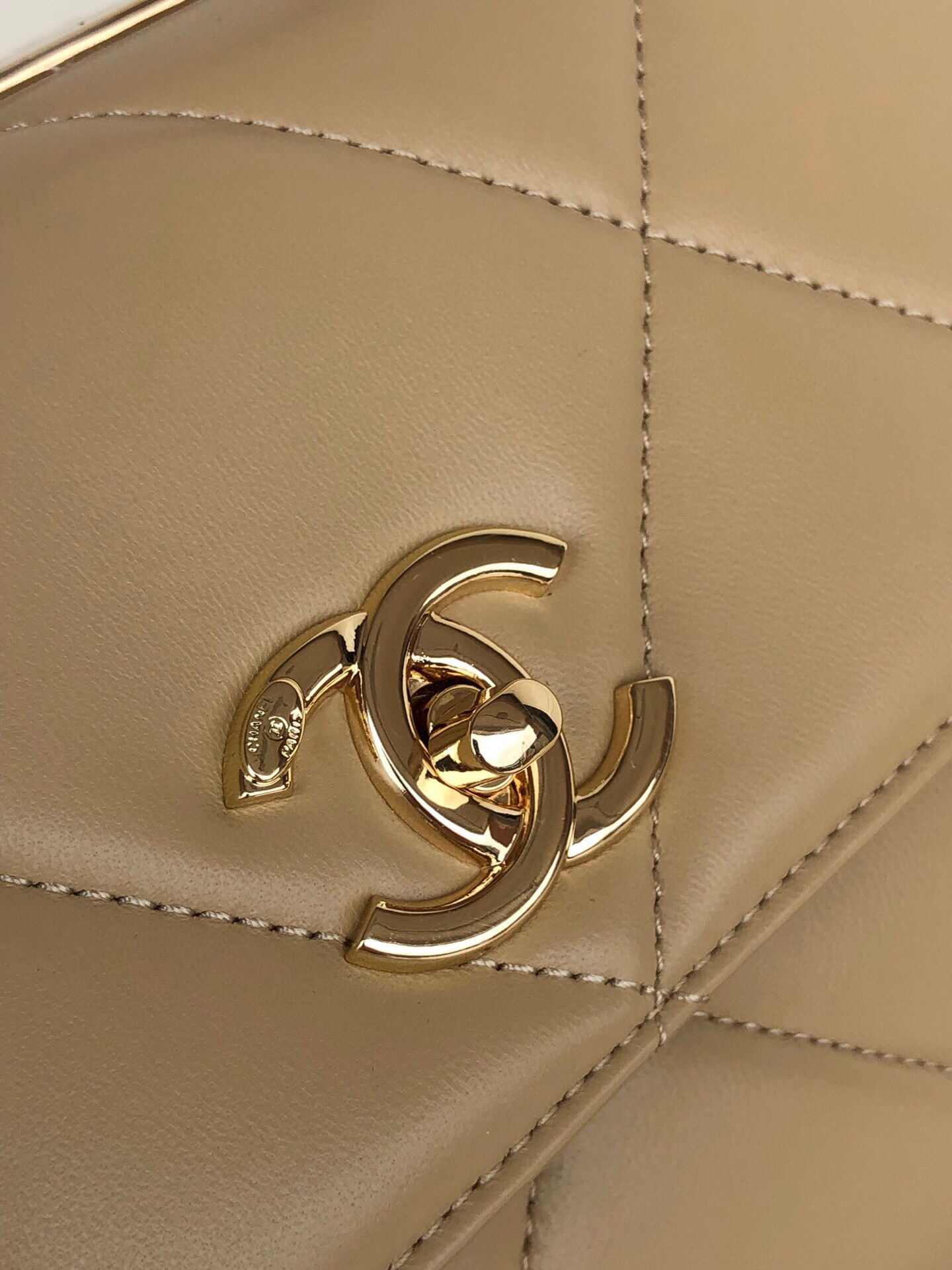 Ch*el flap bag with top handle 6.6 × 9.8 × 4.7 in