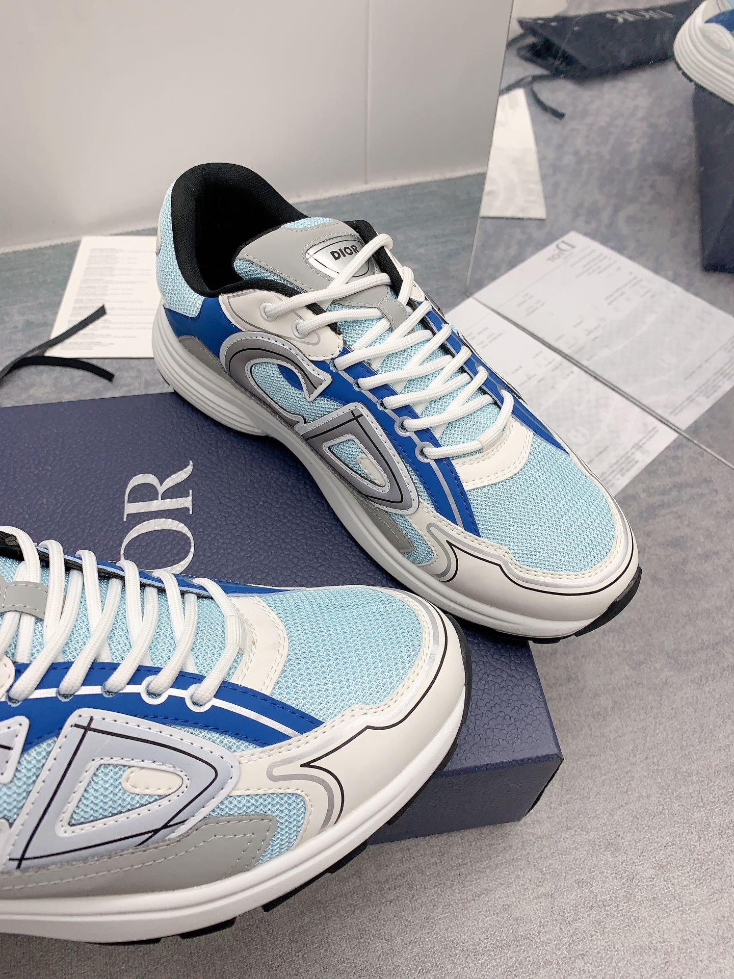 ua D*or b30 light blue mesh