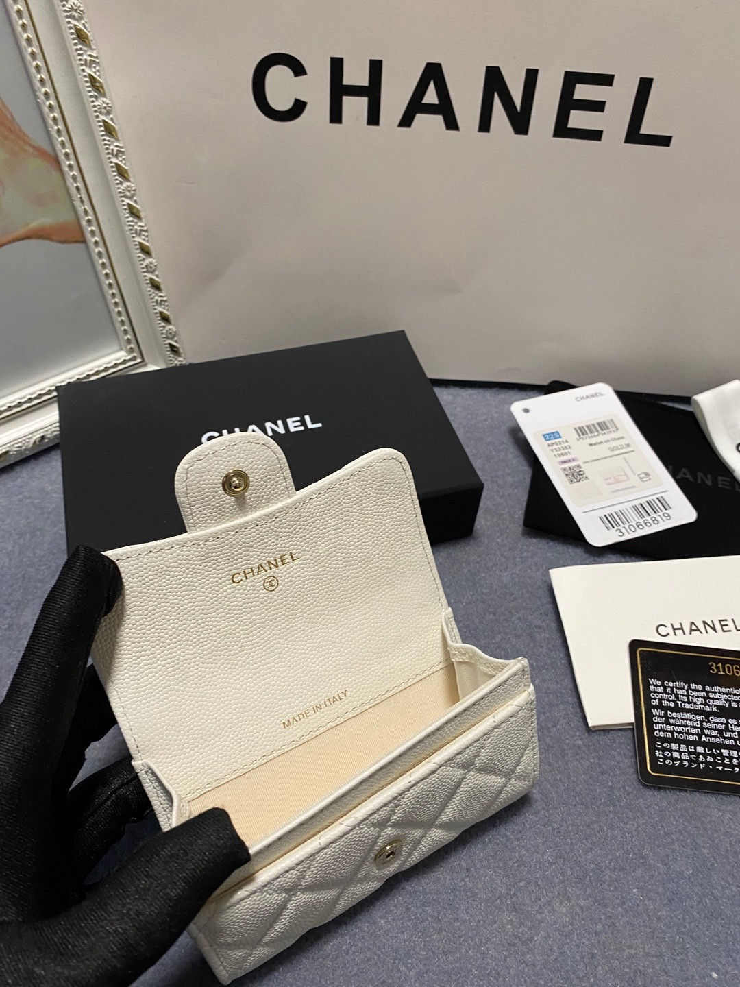 Ch*el card holder 11.3 x 7.5 x 2.5 cm
