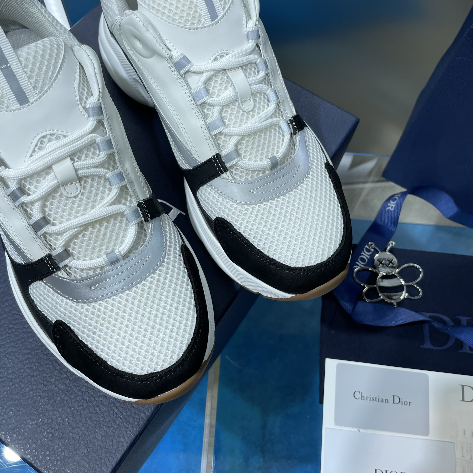 ua D*or b22 white sneaker