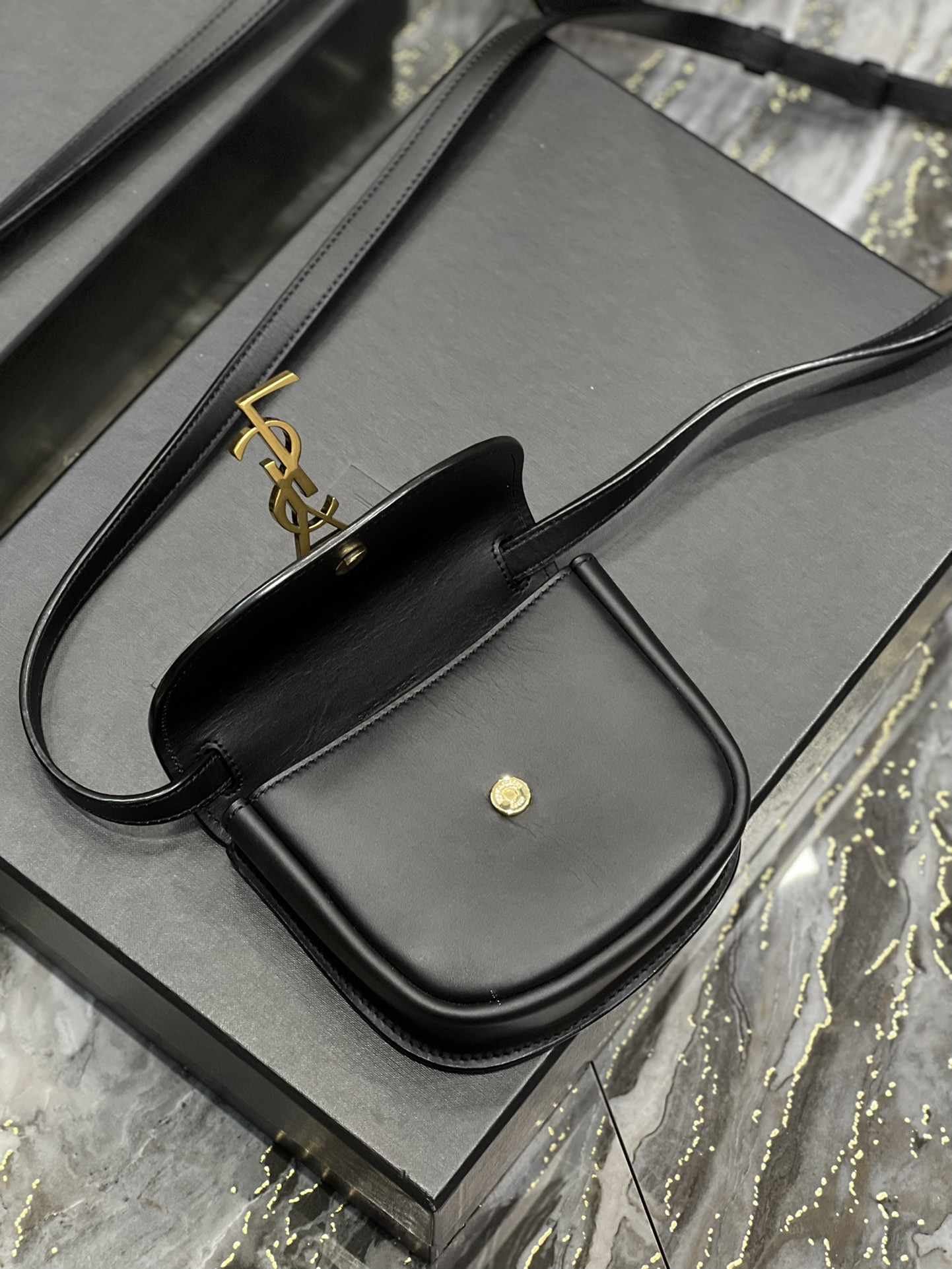 Y*L kaia small satchel in smooth leather 15x14x4.5cm
