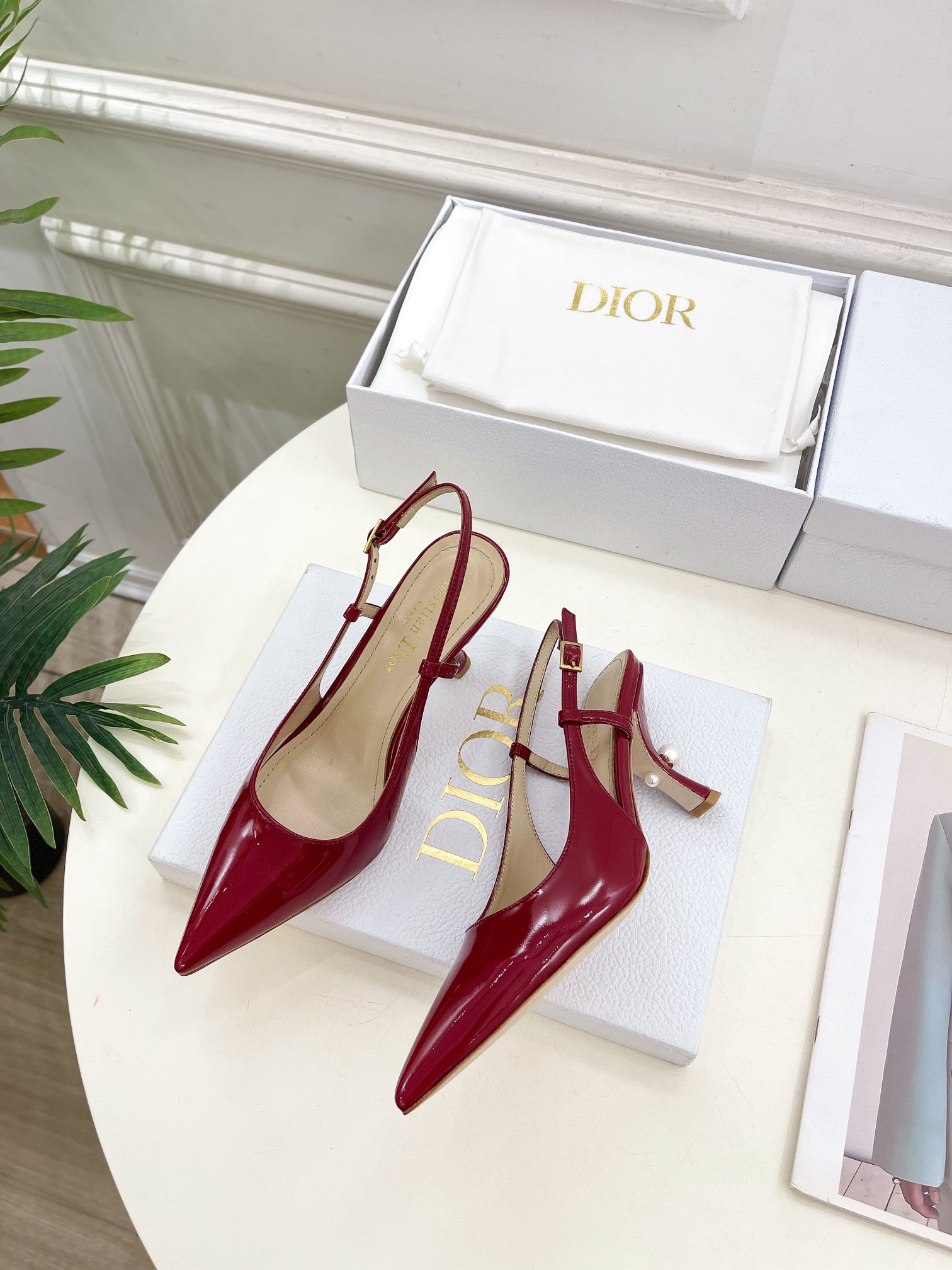 ua D*or tribales slingback pump