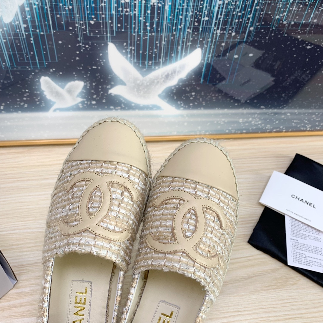 ua Ch*el espadrilles
