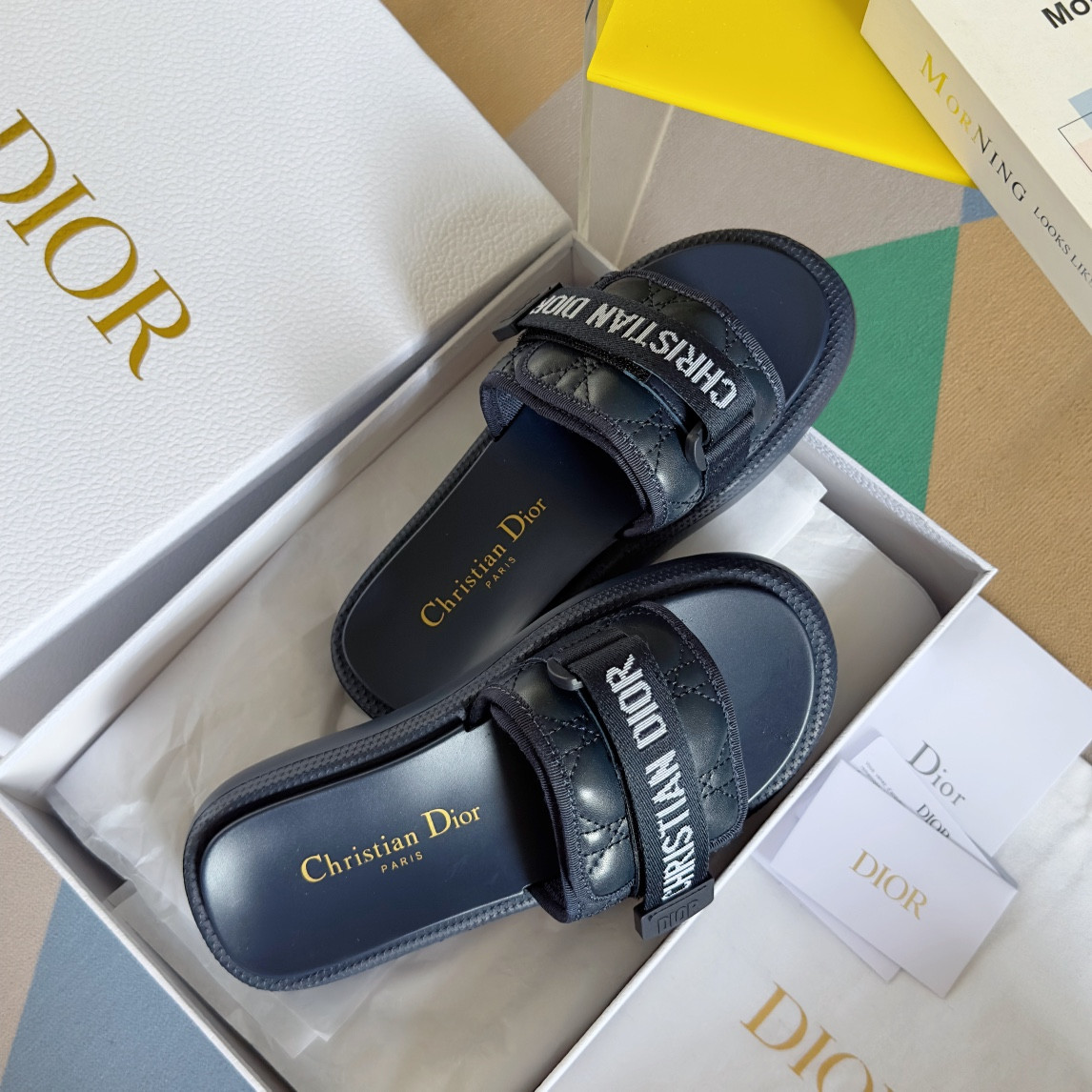 ua D*oriviera dio(r)evolution slide deep blue
