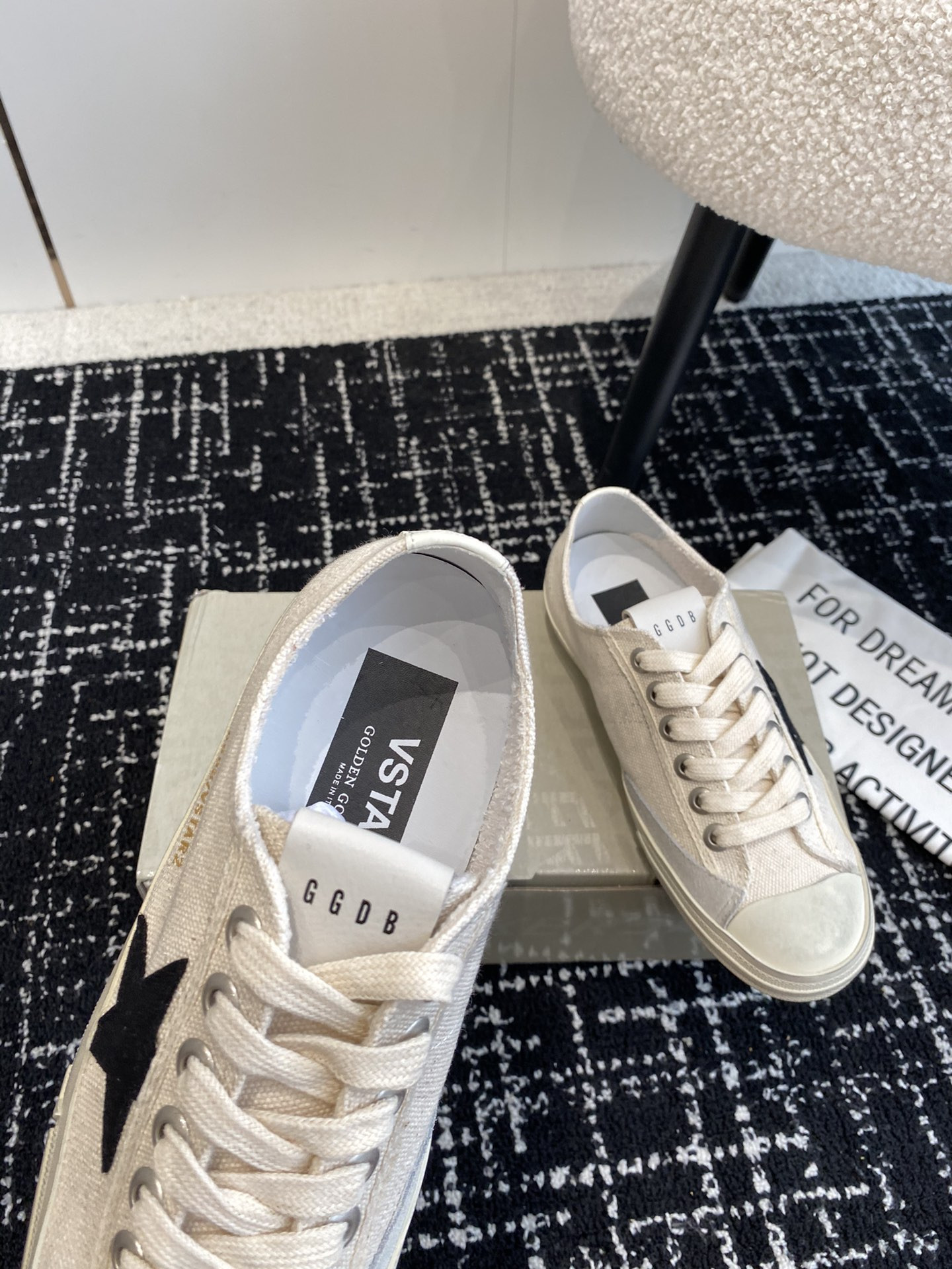 UA Golden Goose V-STAR Sneaker