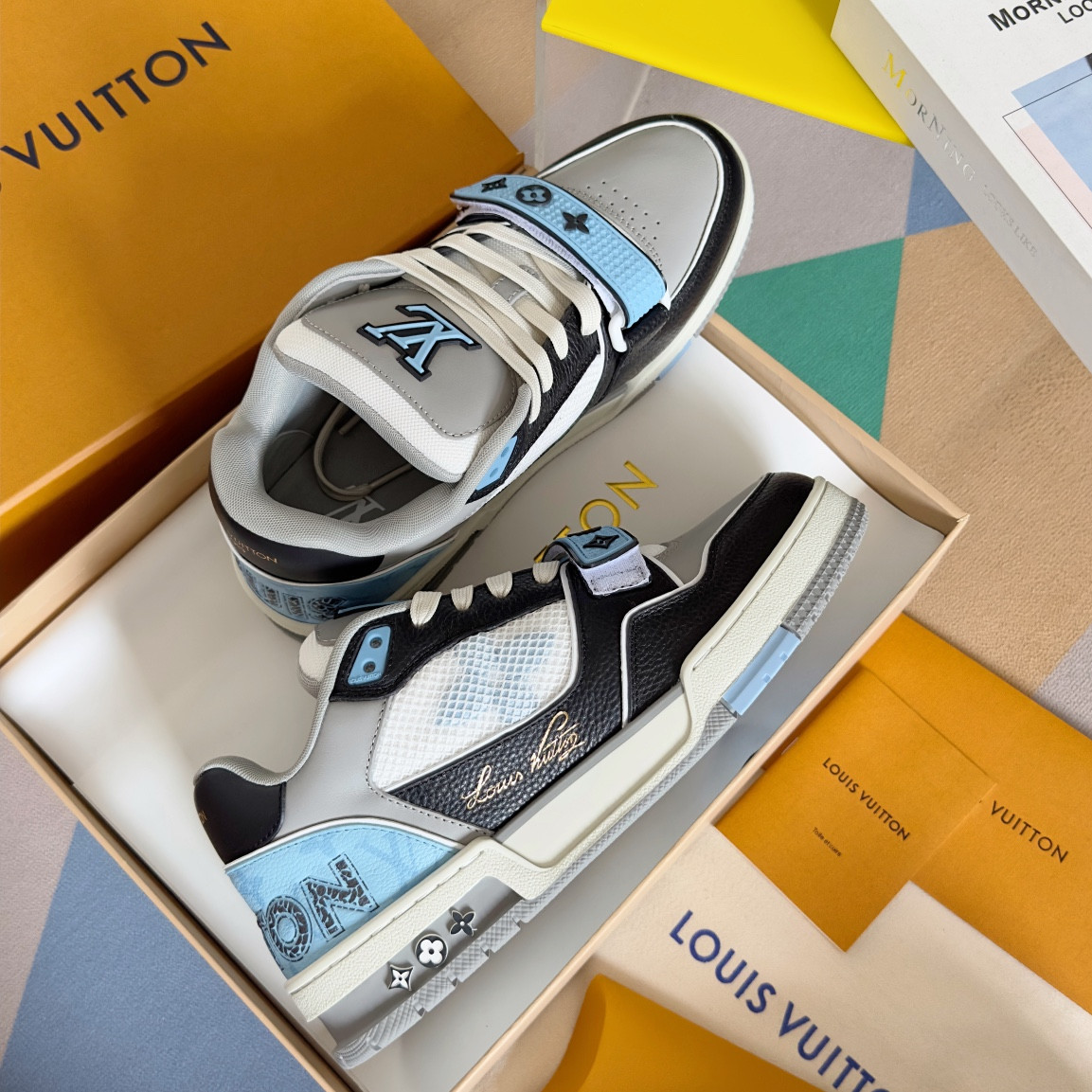 UA LV Trainer Sneaker