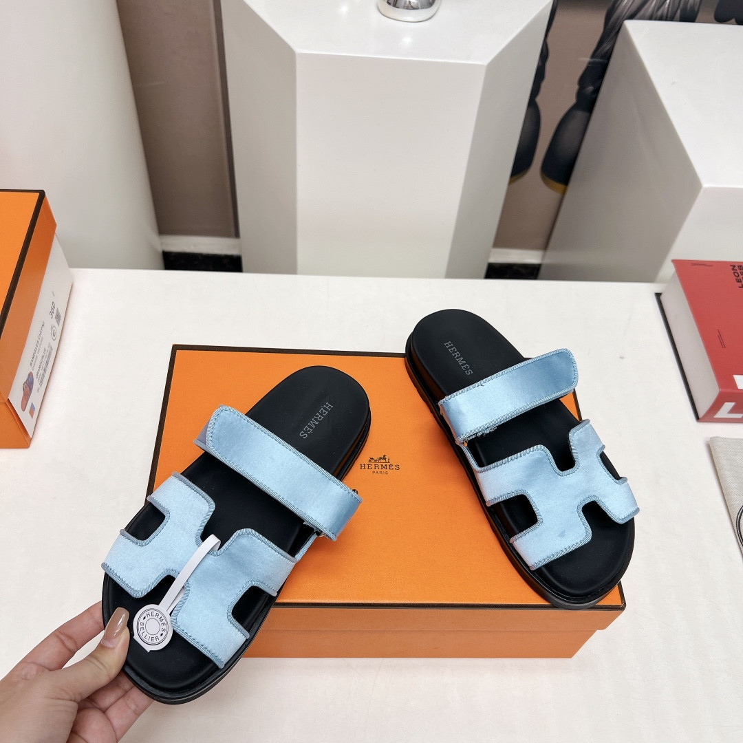 ua H**me5 chypre sandal