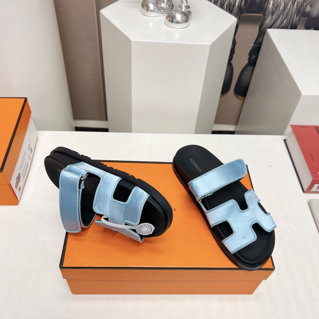 ua H**me5 chypre sandal