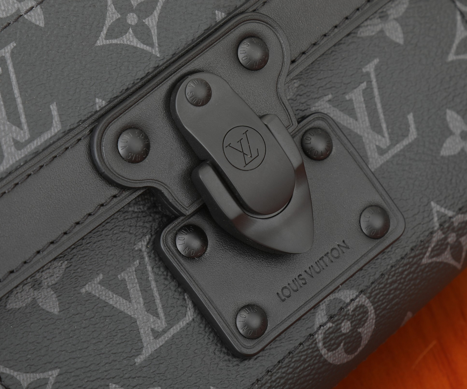 LV Soul Trunk M11743 19x15x7CM