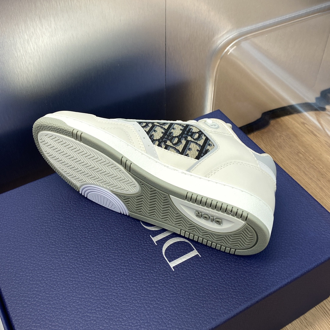 ua D*or b27 sneaker