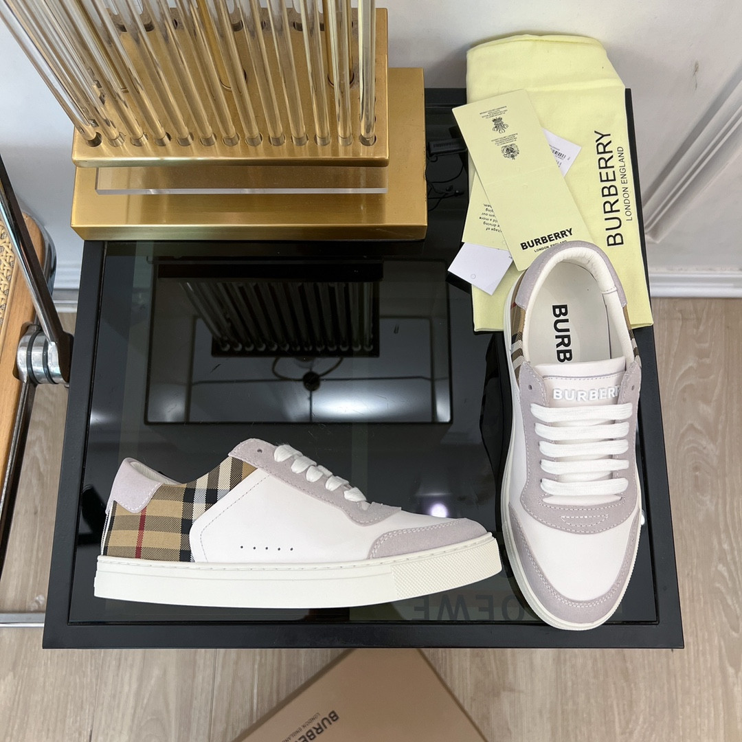 ua B**rry sneakers