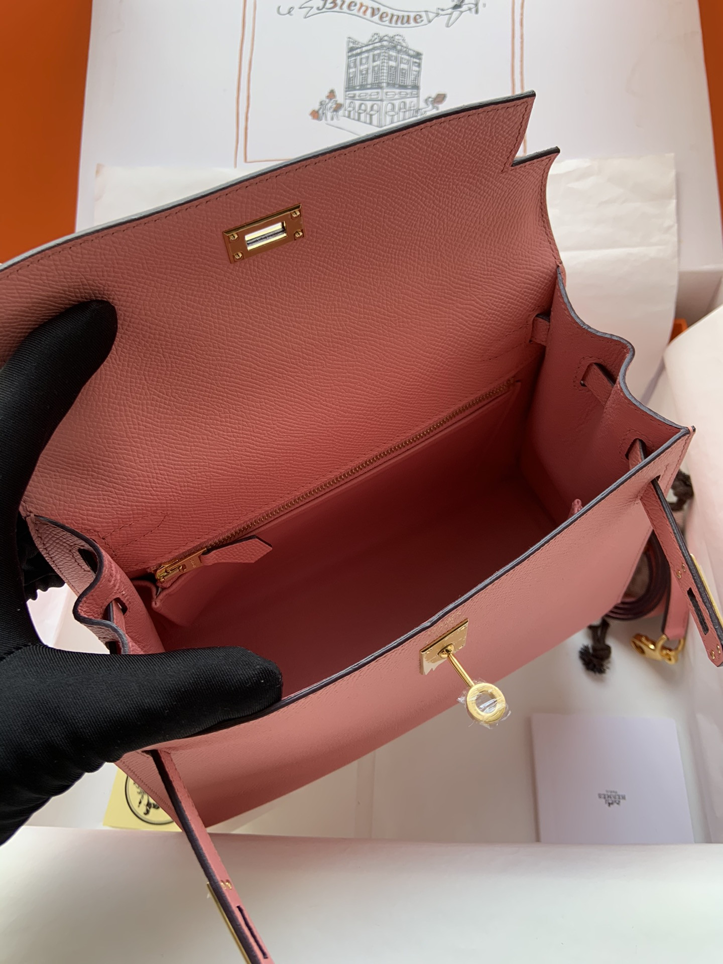 HERMÈS Kelly Gold-tone Hardware 25 28