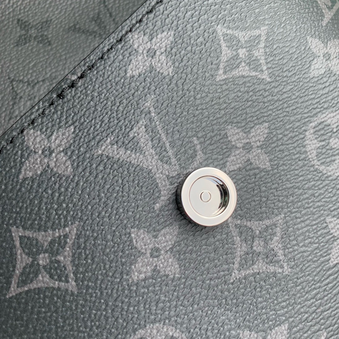 LV Pulse Wearable Wallet M12806 16 x 5 x 22.5 cm