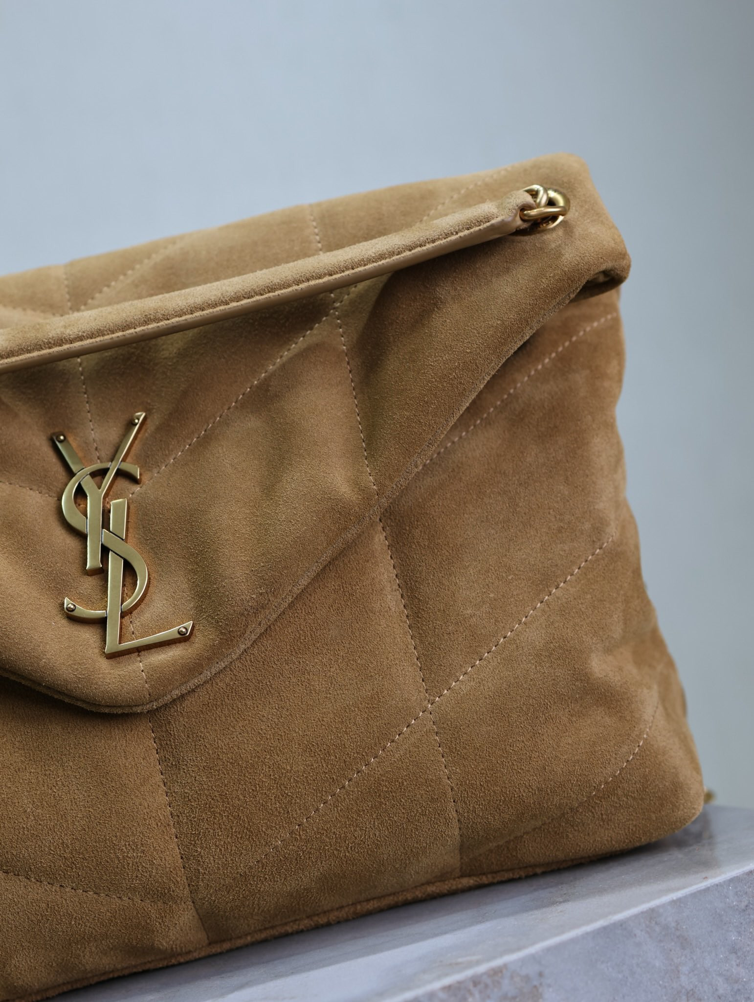 Y*L loulou  puffer (suede)  35x23x13.5cm