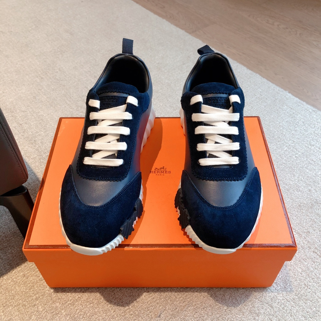 ua H**me5 bouncing sneaker