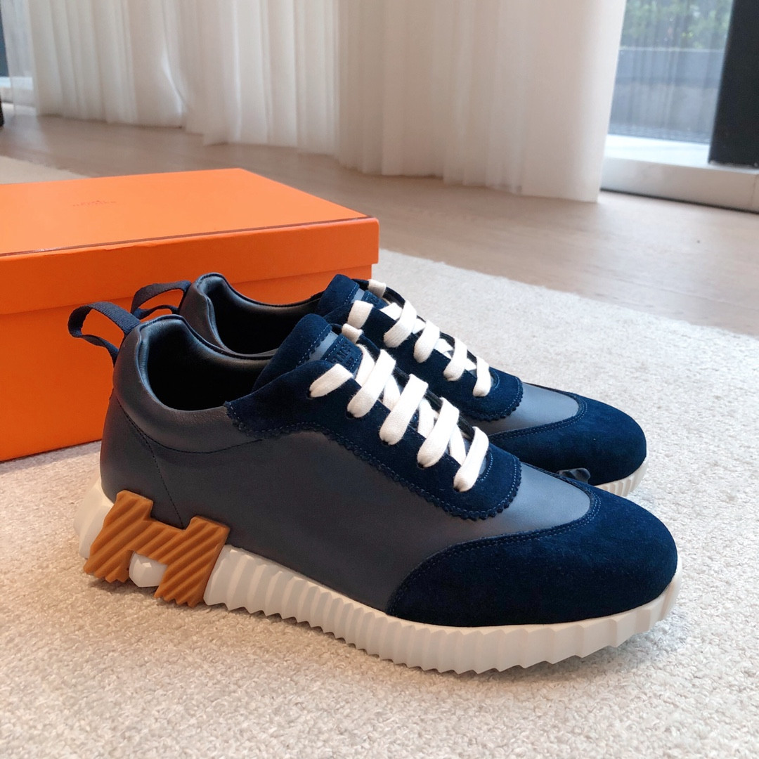ua H**me5 bouncing sneaker