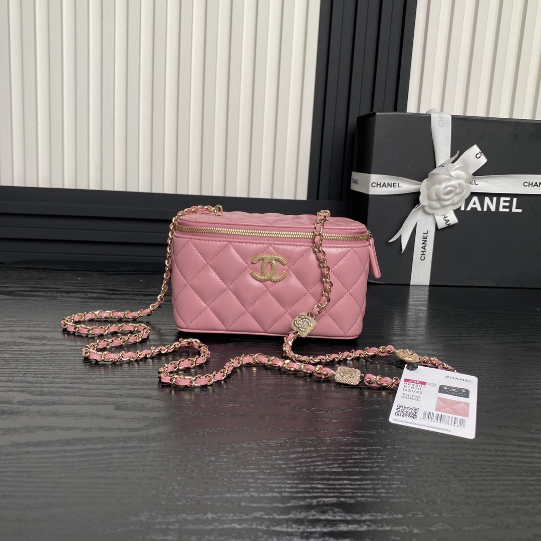 Ch*el vanity with chain  9.5x17x8cm