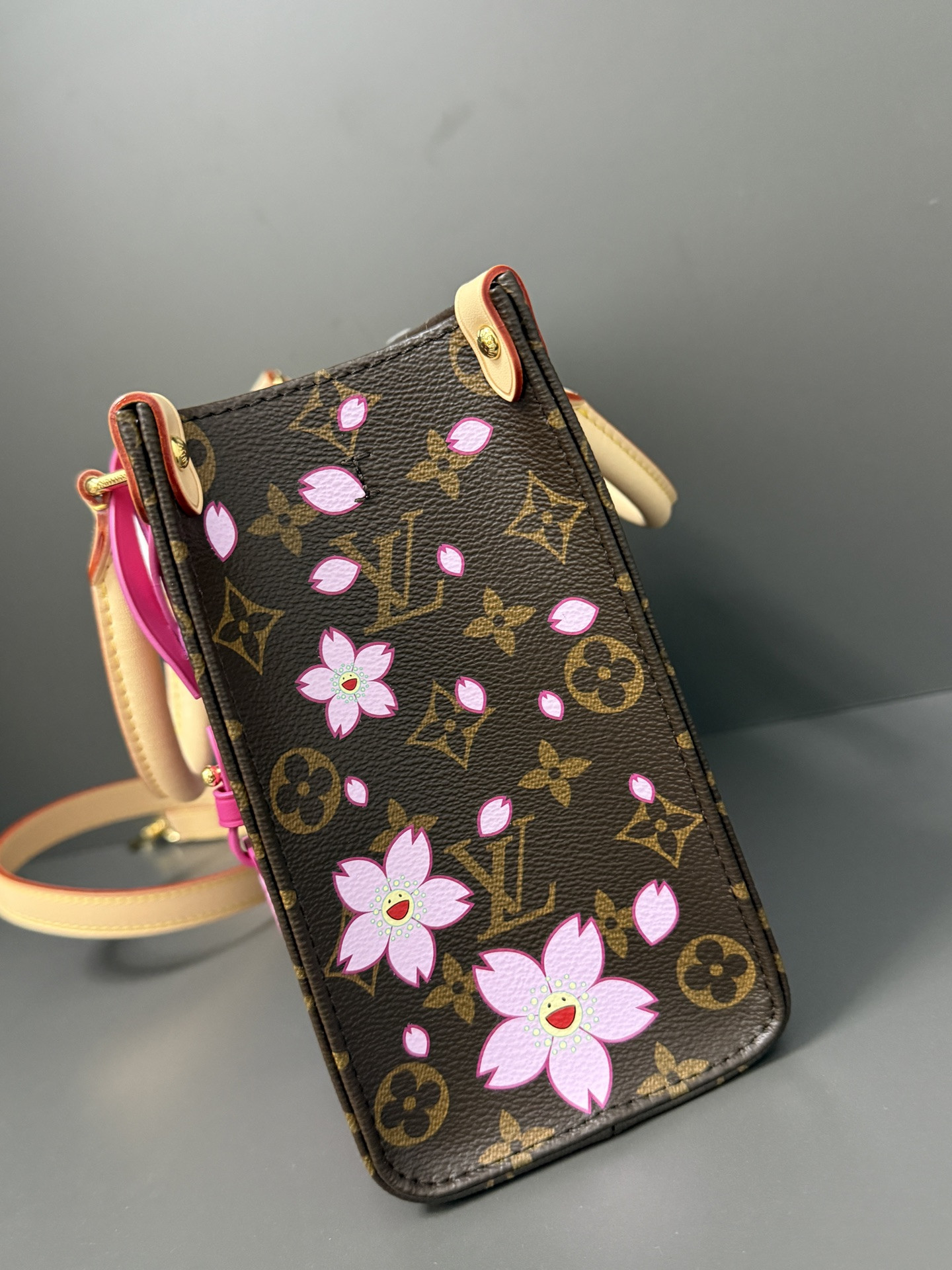 LV × TM On the Go PM M13269 25x19x11.5cm
