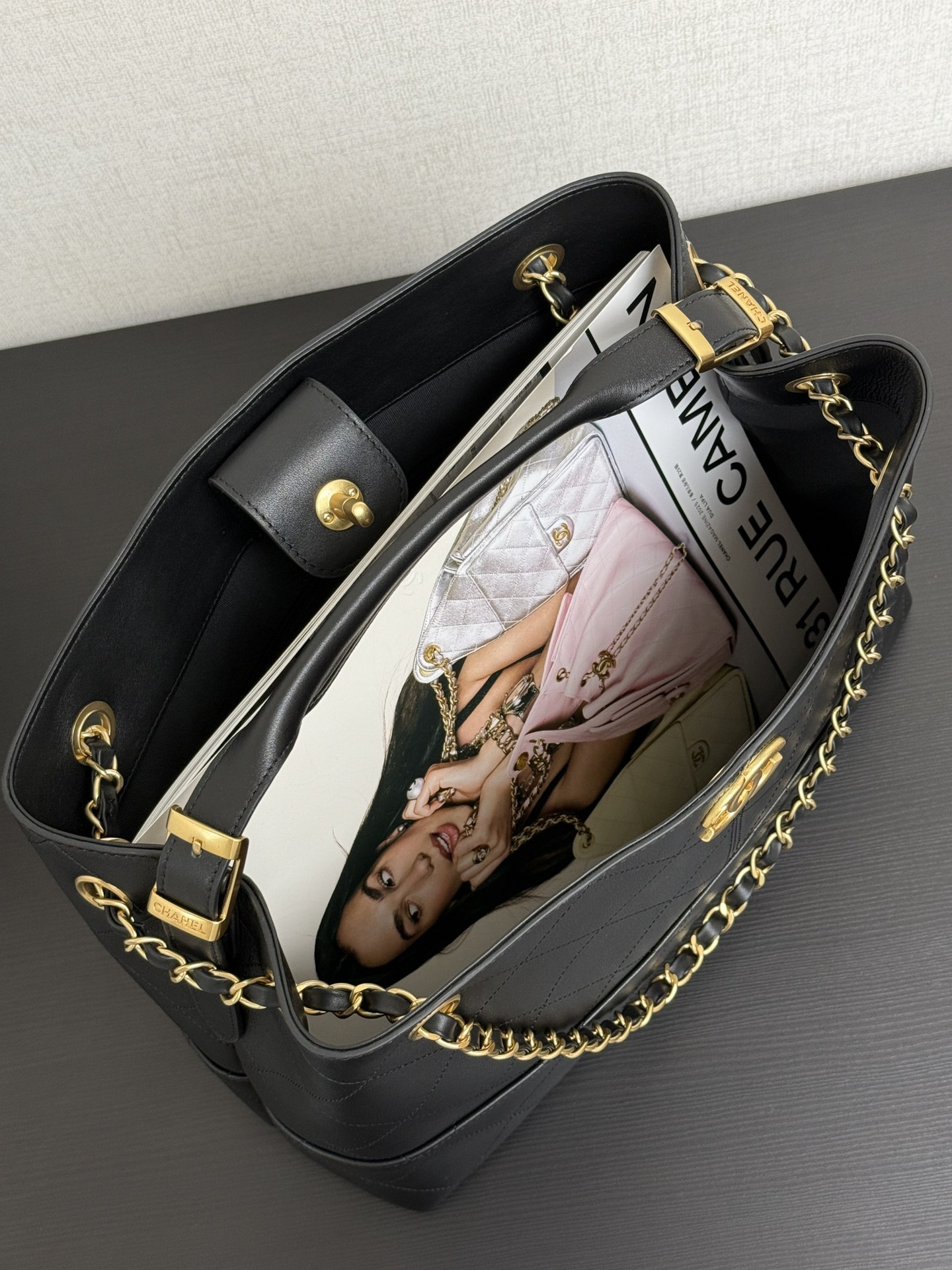 Ch*el small shopping bag as5634 24x36x14cm