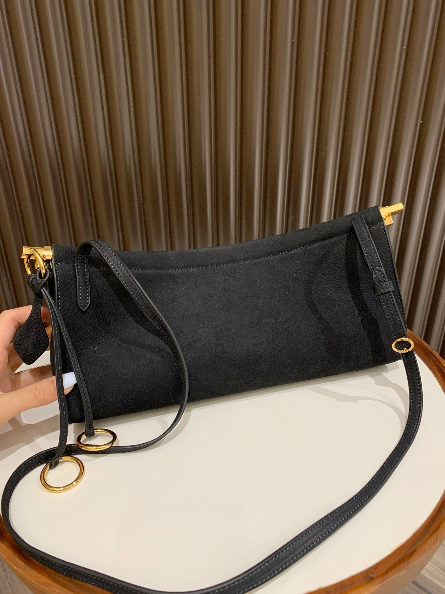 ALAÏA LE CLICK EAST WEST MEDIUM BAG 30x14x9cm