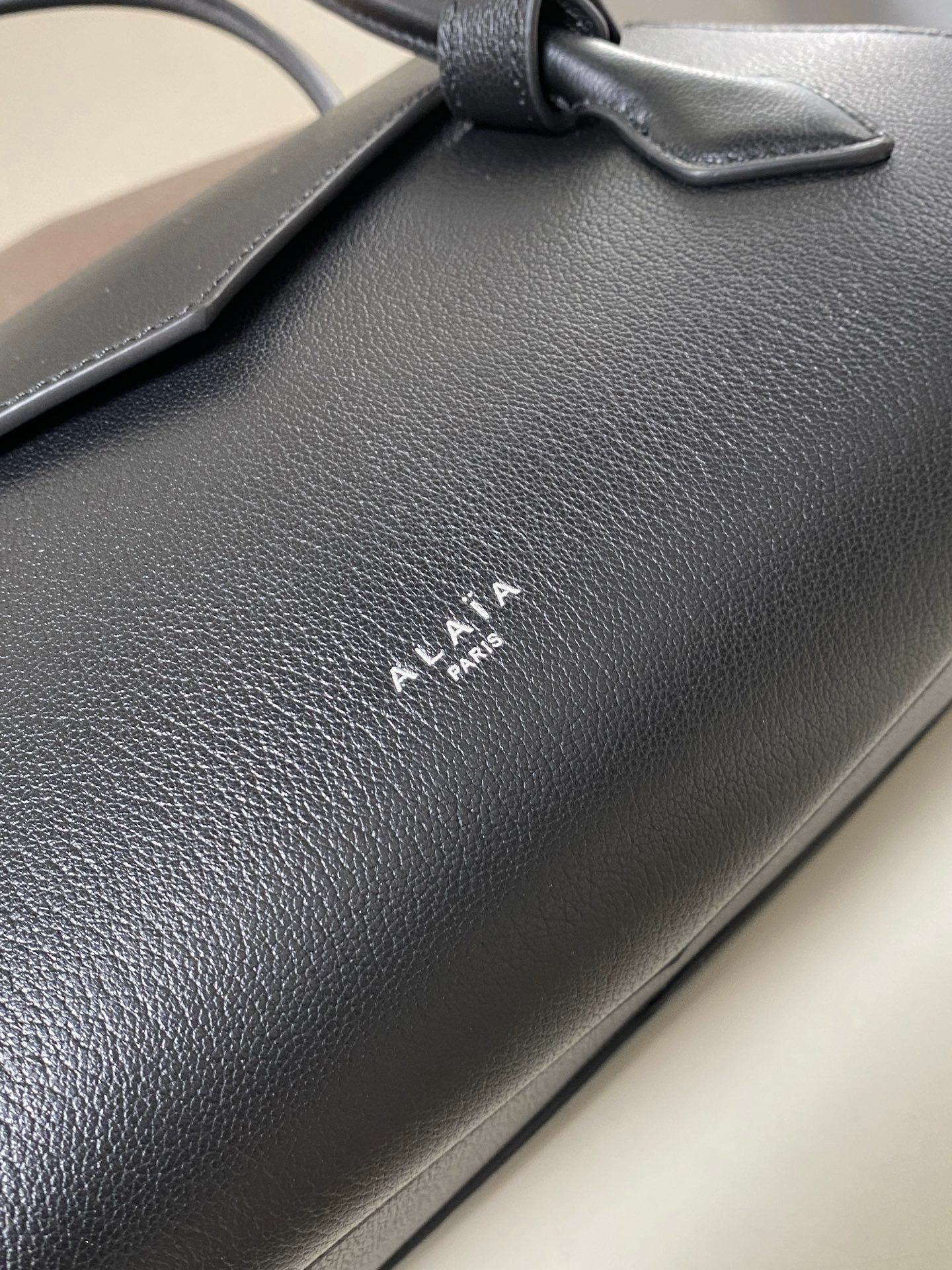 ALAÏA LE TECKE Tote Bag 32x13x15cm